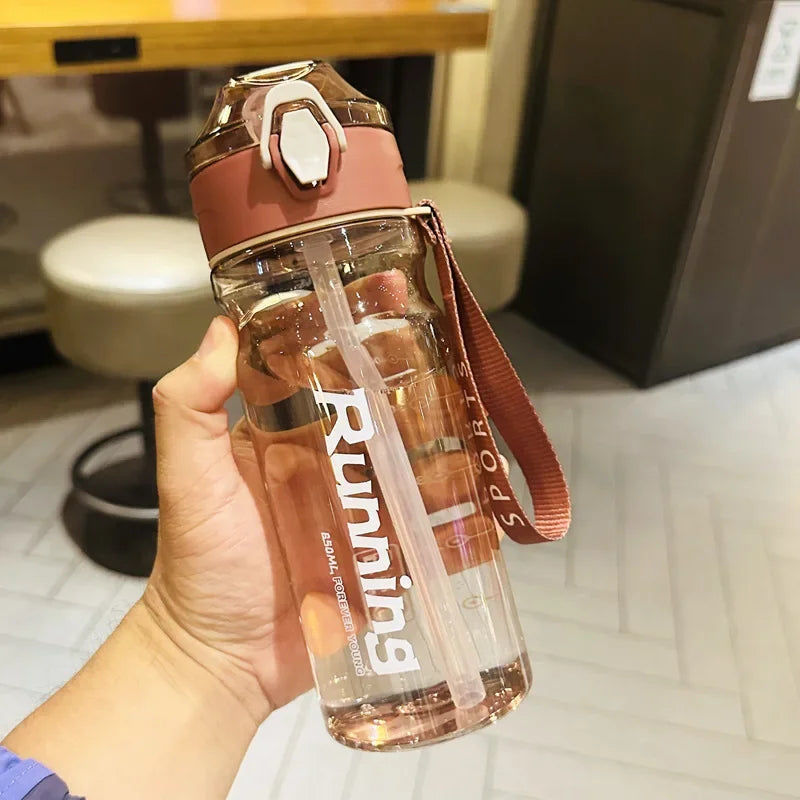 650/750ml Sports Water Bottle with Strap
